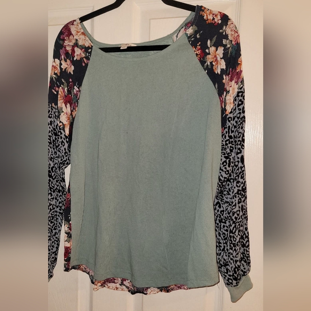 Umgee boutique top